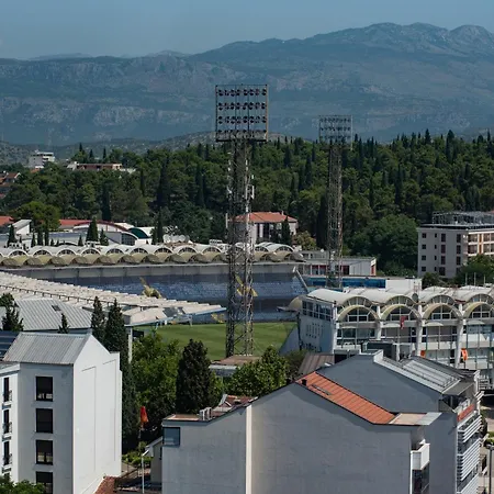 Sky Center Апартаменти